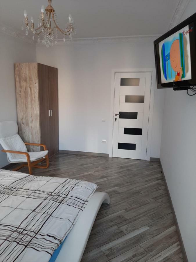 Apartment In Serbska Lviv Eksteriør bilde