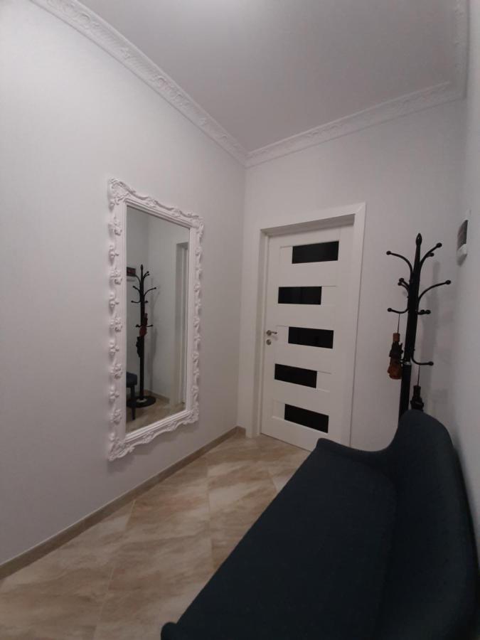 Apartment In Serbska Lviv Eksteriør bilde