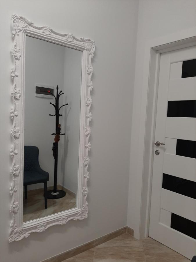 Apartment In Serbska Lviv Eksteriør bilde